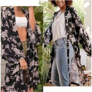 Spiritual Gangster Maya Kimono Black Floral One Size Boho Yoga Luxe EUC